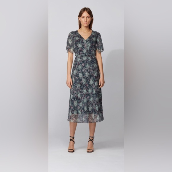Hugo Boss 100% Silk Decrina Confetti Print Chiffon Dress fits like a siz. Small - Picture 1 of 8